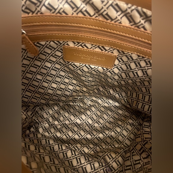 Sold - Picture 6 of 6